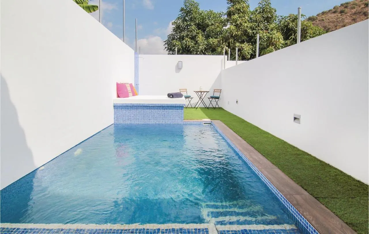 Gorgeous Home In Sayalonga With Wifi Spain